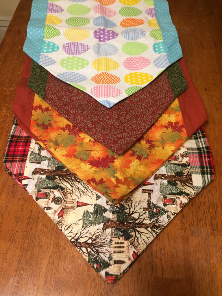 Discover Sewing: Seasonal Table Runner